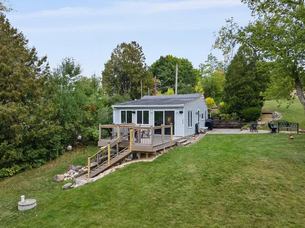 N4008 Pleasant View AVENUE, Cascade, WI 53011