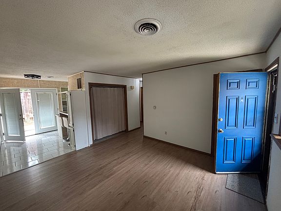 5th image of 2306-2308 Bluebird Dr #3