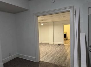 328 E 14th St APT 2, Davenport, IA 52803