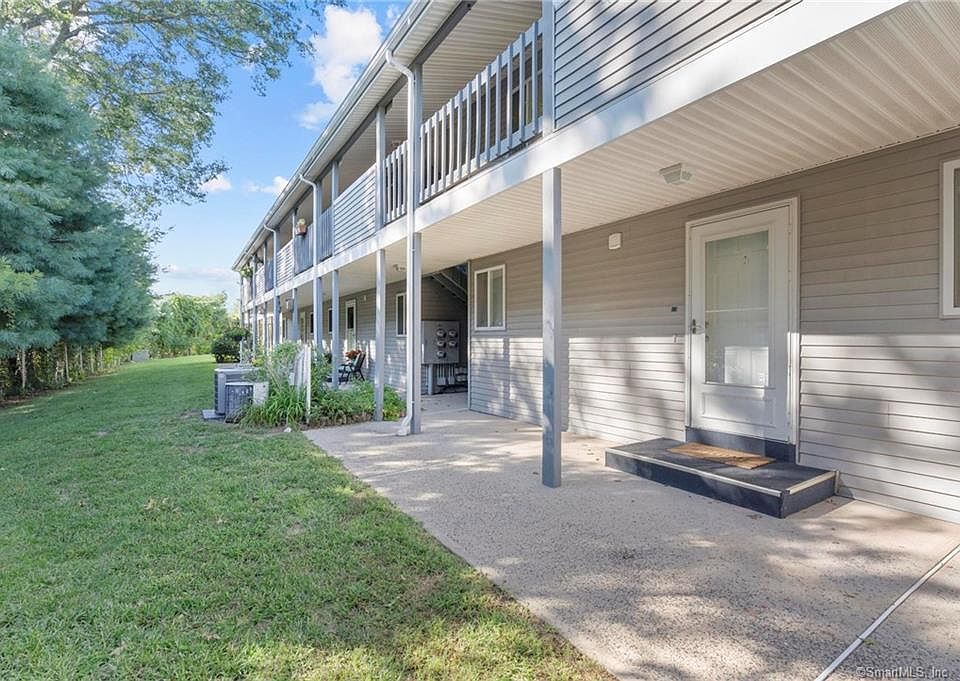 1st image of 365 Woodford Avenue #23