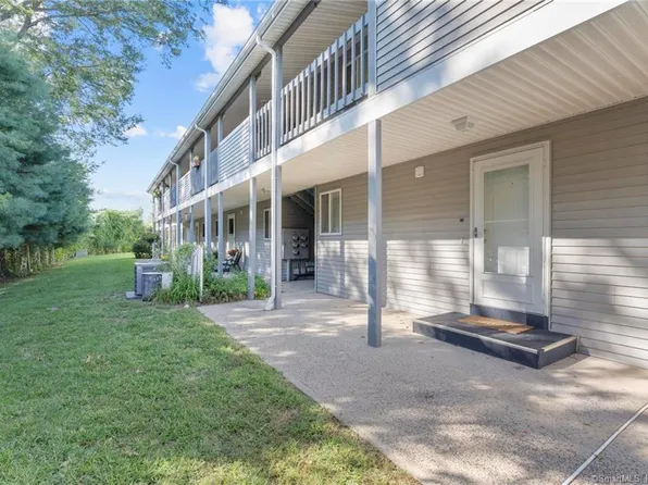 365 Woodford Avenue #23, Plainville, CT 06062