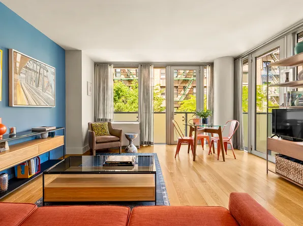 464 West 44th Street image 1 of 6