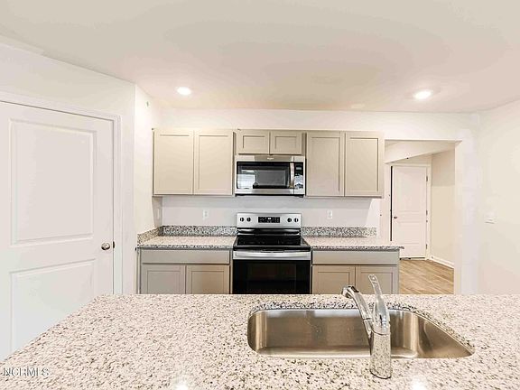 5th image of 87 Eagle Creek Drive NE Lot 372