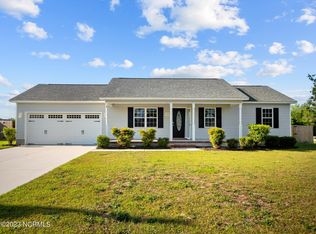 200 Wingspread Ln, Beulaville, NC 28518