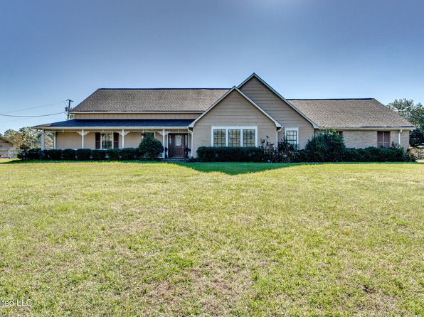 4782 Terry Rd, Jackson, MS 39212