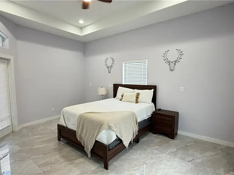 2504 Lilac Ave — Photo 19