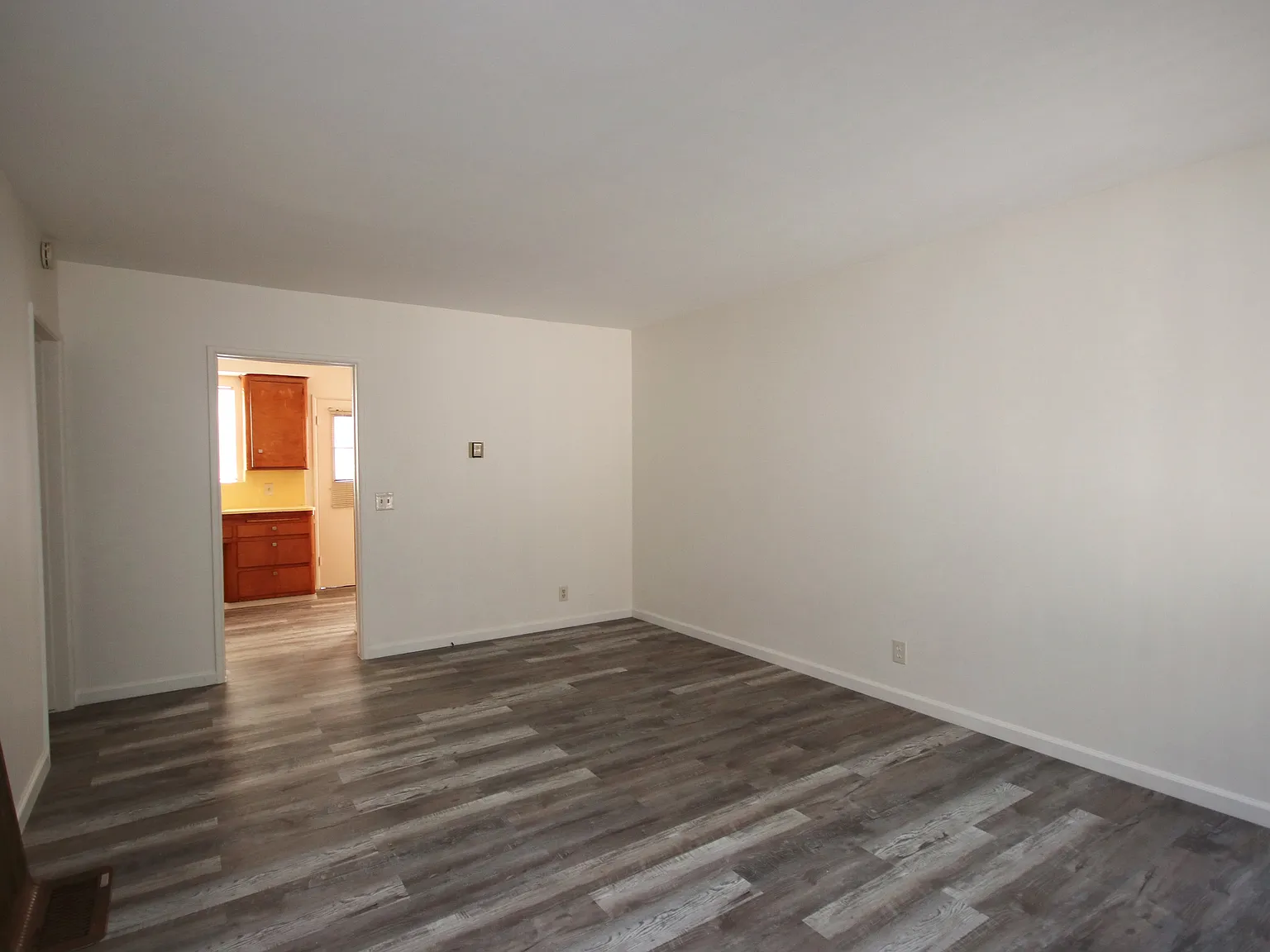 1 bed, 680 sqft, $1,995 — Photo 2