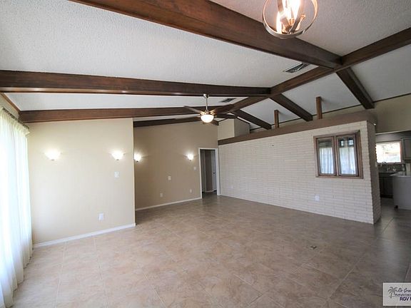 4th image of 5109 La Vista Cir