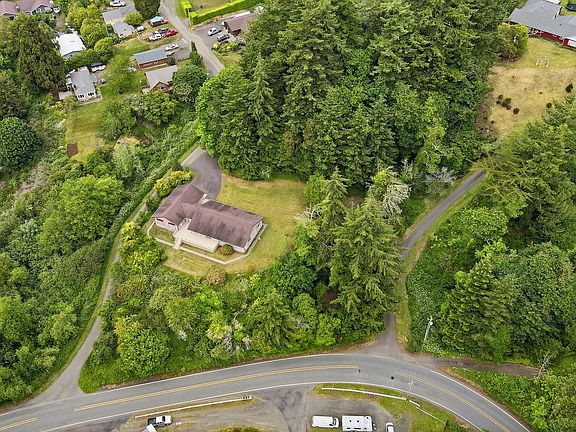 2nd image of 66635 Gunderson Rd