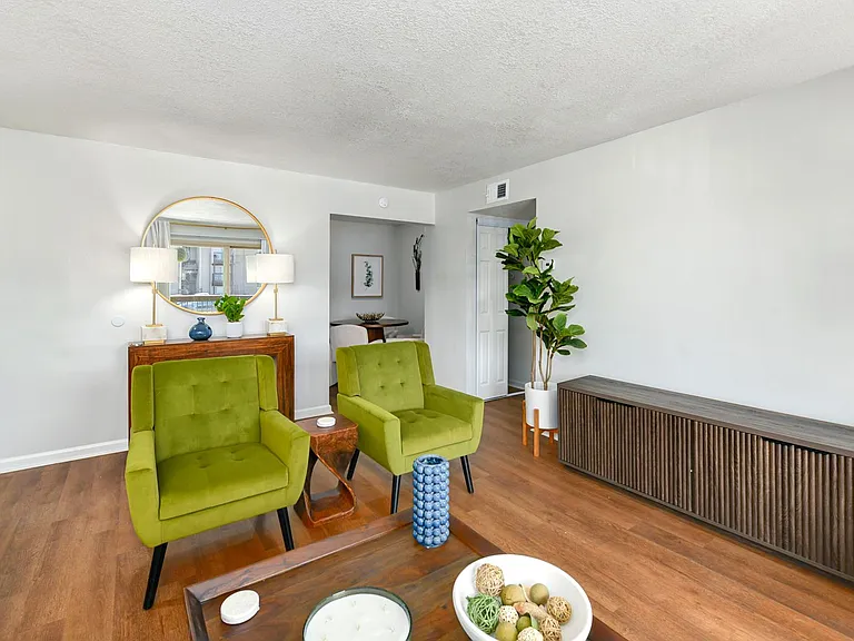 Legend Oaks Gated Community — Photo 69