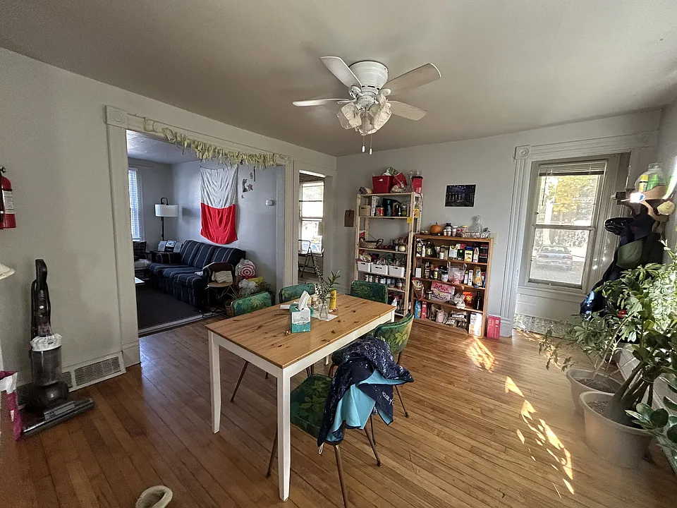114 E Dayton St #114