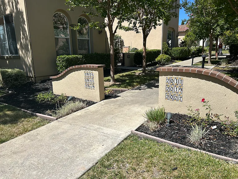 ENTERANCE FROM THE STREET