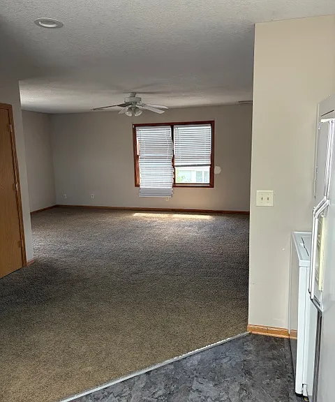 1201 Laurel St #B — Photo 3