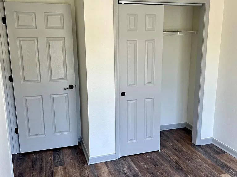 1155 Mechanics Way — Photo 7