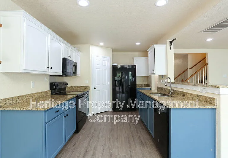 6819 Liberty Stone — Photo 13
