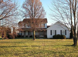 10460 Deep Cut Rd NE, Millersport, OH 43046