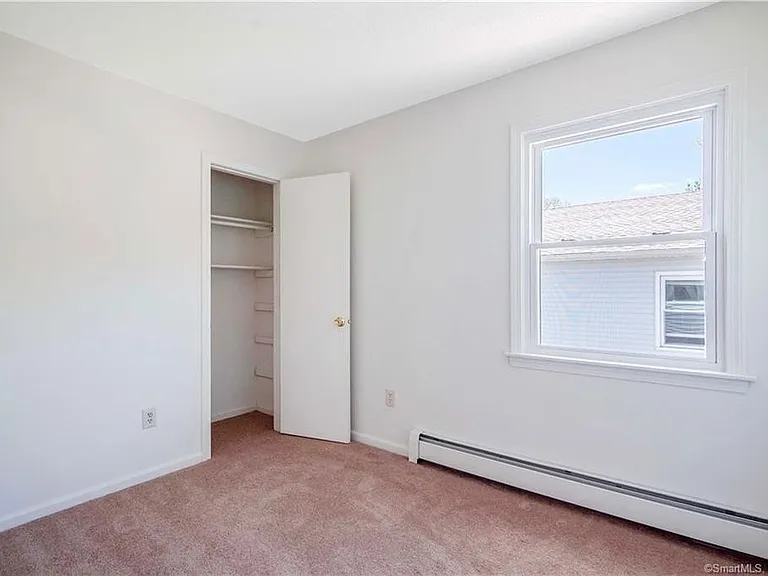 24 Chalmers St #24 — Photo 14
