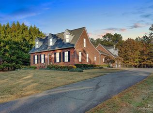 12 Trey Ct, Granite Falls, NC 28630