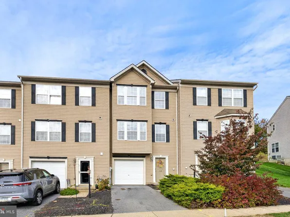140 Knollwood Rd, Millersville, PA 17551