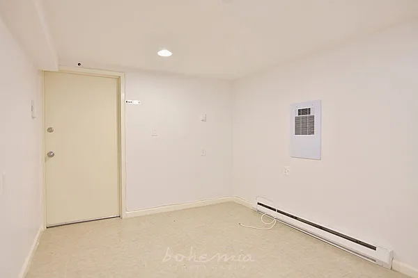 Rented by Bohemia Realty Group | media 31