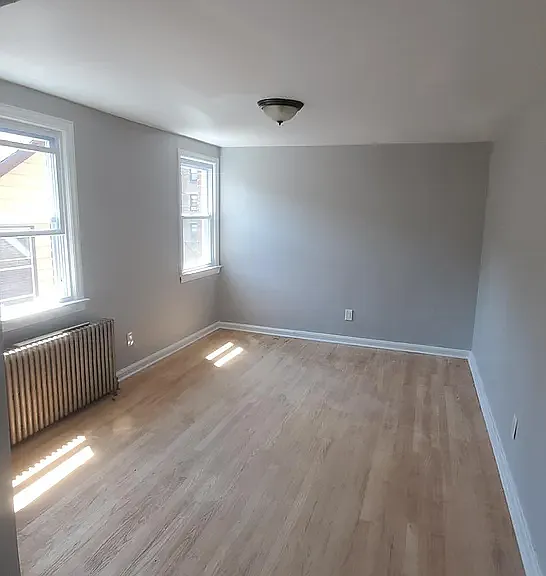 13-15 Lehigh Ave #3 — Photo 2