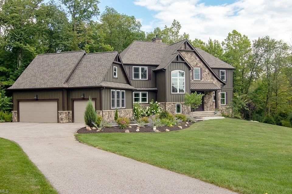 1st image of 1733 Pebblecreek Dr