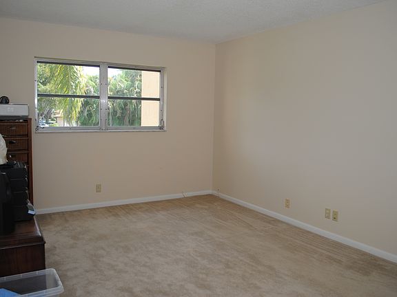 5th image of 14790 Bonaire Blvd APT 203