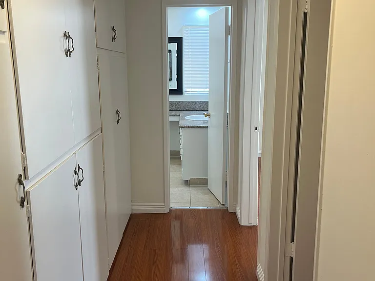 1065 S Holt Ave #2 — Photo 16