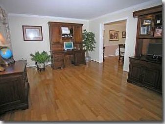 3rd image of 15319 Surrey House Way