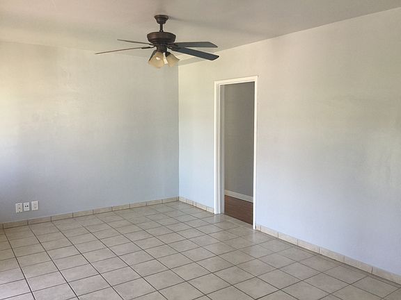 Living Room-2nd View