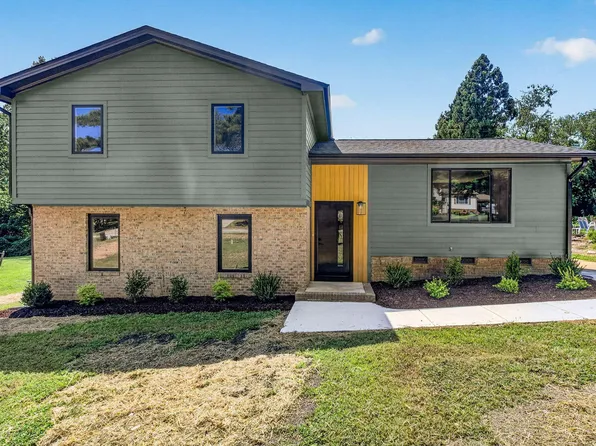 1408 Lions Way, Raleigh, NC 27604