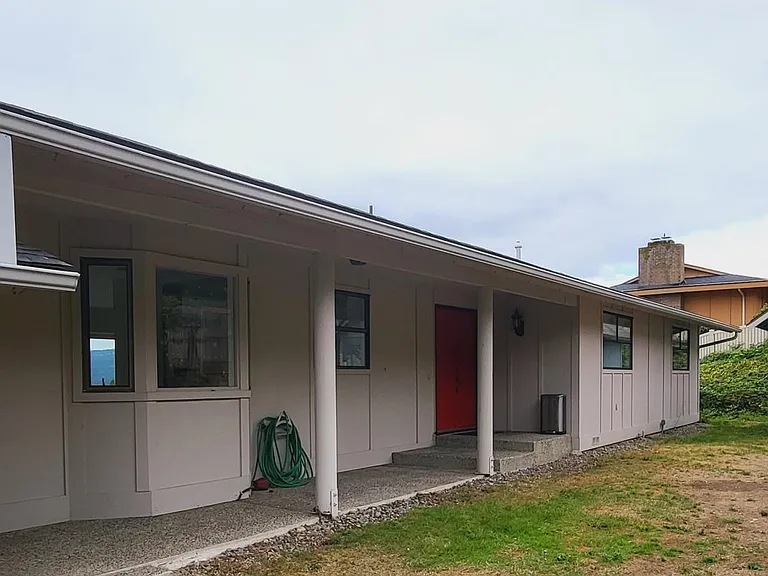 17229 NE 6th Pl — Photo 4