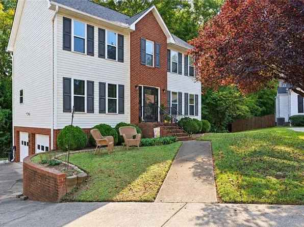 280 Coghill Dr, Winston Salem, NC 27103