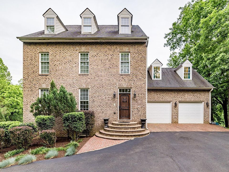 1st image of 616 Lake Vista Dr