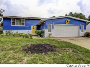 2632 Baronne Dr, Springfield, IL 62704