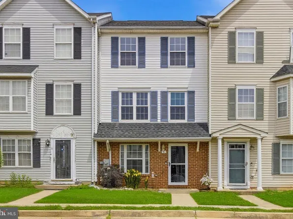 4 Blue Spire Cir, Baltimore, MD 21220