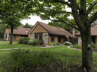 2705 Powder Ridge Rd, Hidden Valley, PA 15502