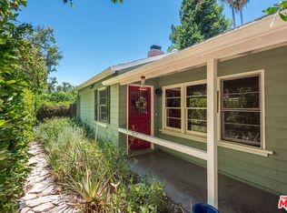 5549 Ventura Canyon Ave, Van Nuys, CA 91401