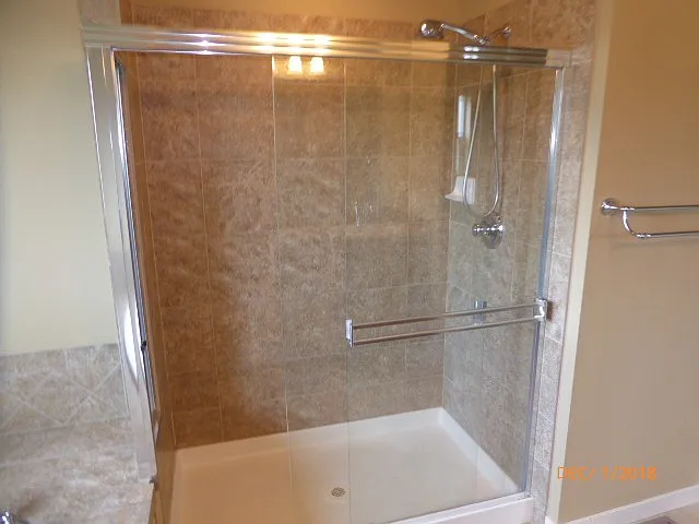 10934 Eastridge Dr NE — Photo 16