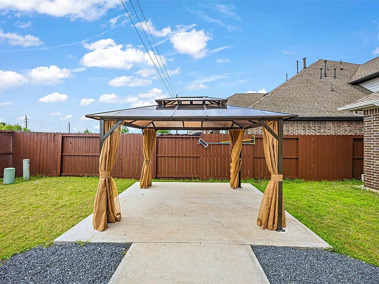 11918 Sumitomo Ln — Photo 42