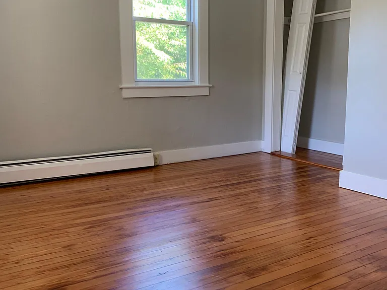 Bedroom 1 (First Floor)
