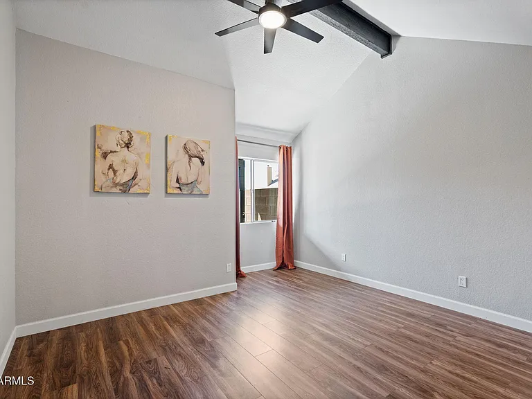 2129 W Rose Garden Ln — Photo 20