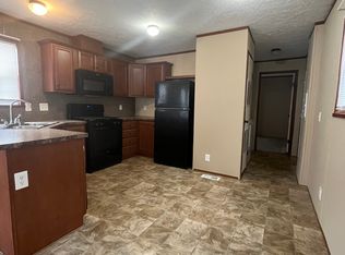 7297 100th St #2, Flushing, MI 48433