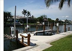 4th image of 252 Seahorse Ct
