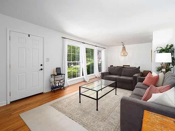 4th image of 1020 54th St S