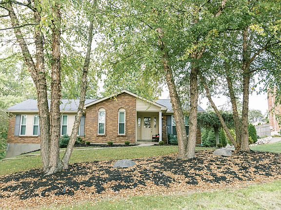 2nd image of 10068 Duncan Dr