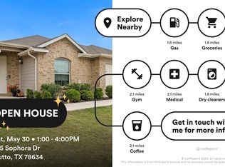 105 Sophora Dr, Hutto, TX 78634