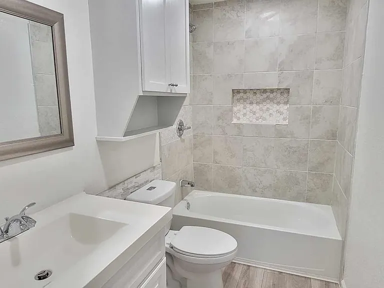 7409 Valeda Dr — Photo 14