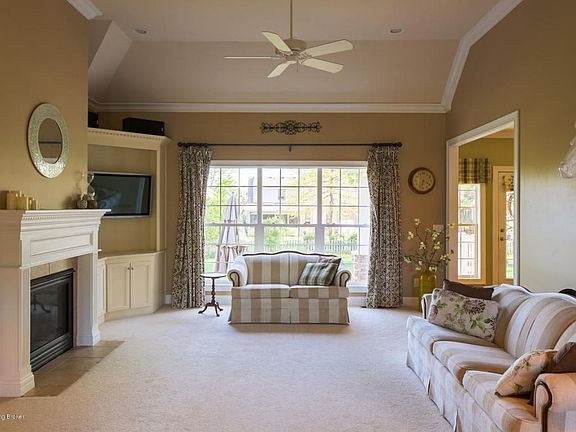 RealTourCast _ Traditions _ Oliver Stati