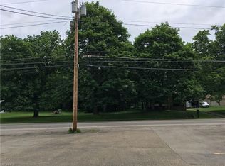 1391 N Canfield Niles Rd, Mineral Ridge, OH 44440